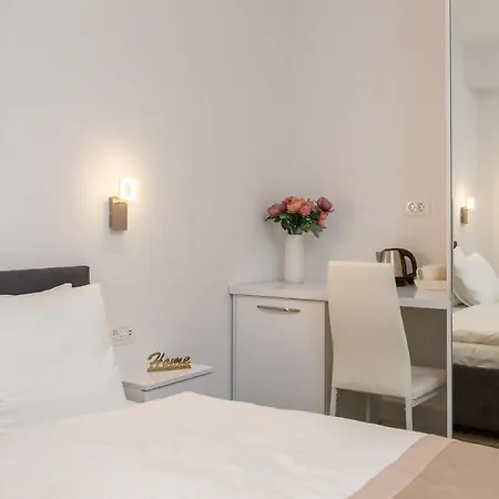 Luxury & Five Apartment Split