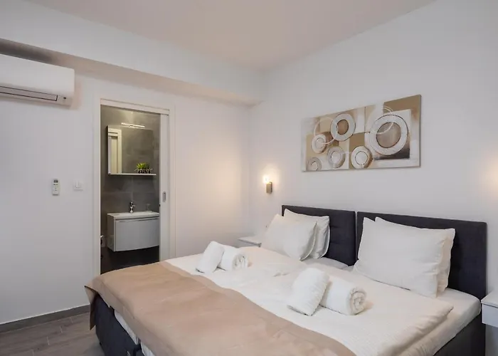 Apartman Luxury & Five