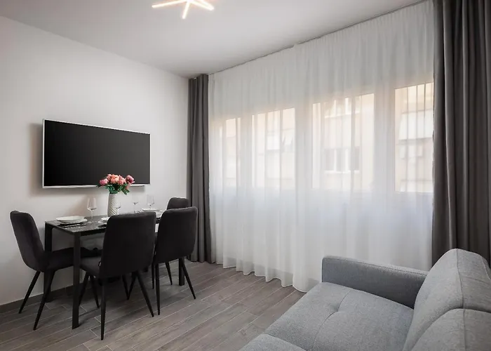 Apartman Luxury & Five *